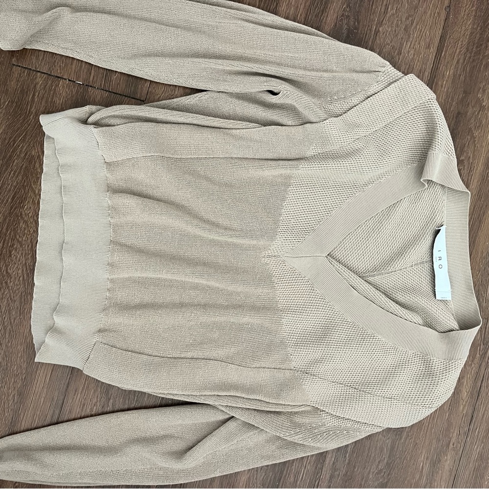 Iro khaki shoulder detail sweater
